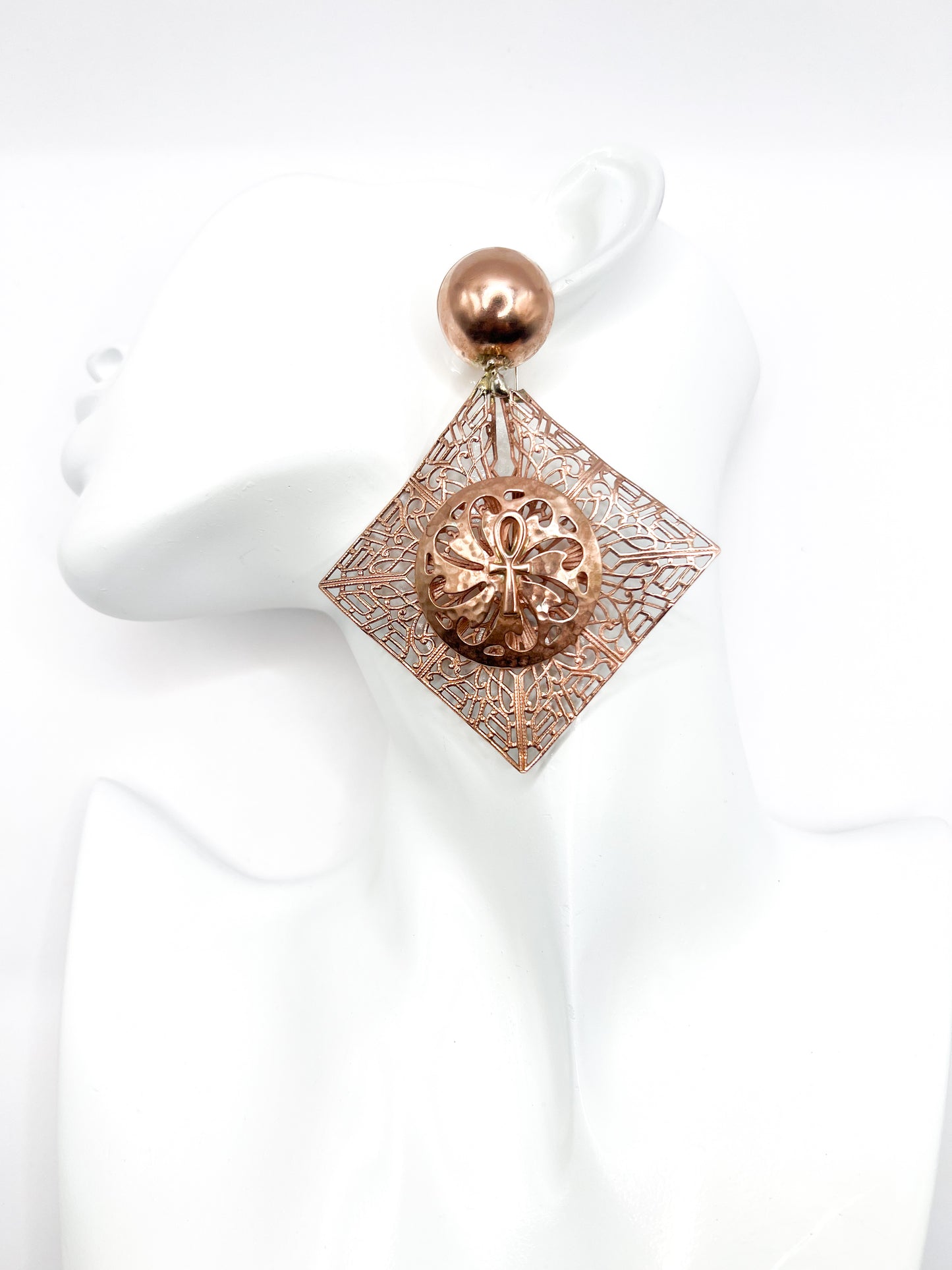 Divine Dimond Ahnk(earrings)