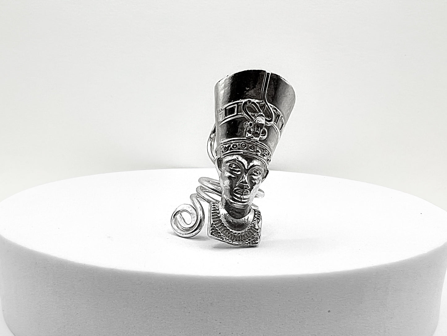 Nefertiti Ring
