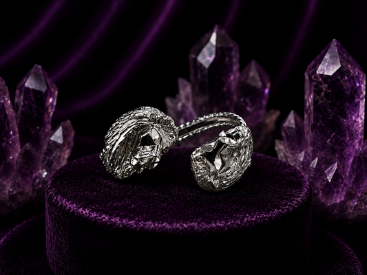 Silver double lion head bangle