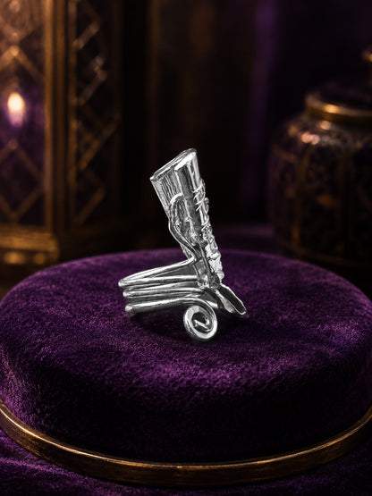 Queen Nefertiti ring