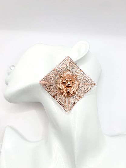 Divine lion (Earrings)